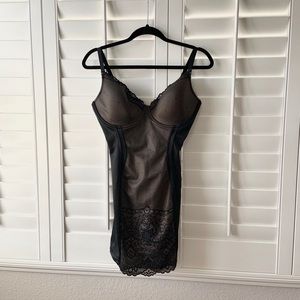 shapewear 38D only worn once.